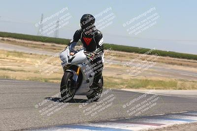 media/Jun-16-2024-Lets Ride (Sun) [[4ae6dd1f02]]/Group B/1220pm (Wheelie Bump)/